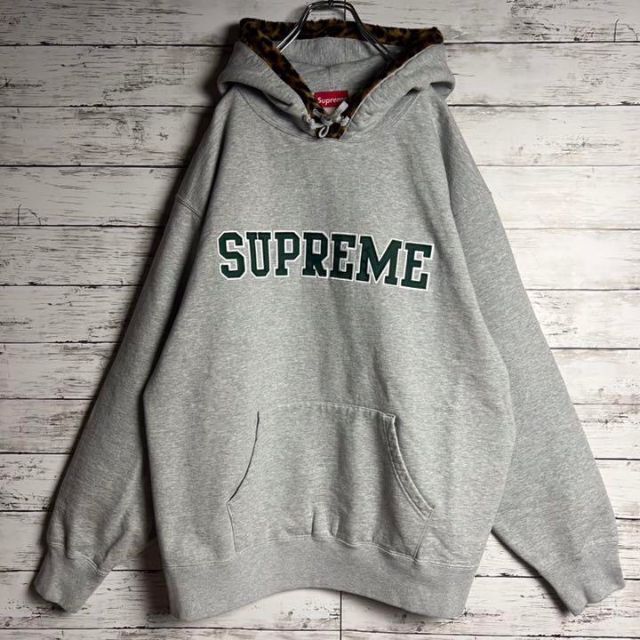 Supreme - 【BTSジョングク着用】Supreme パーカー レオパード 即売