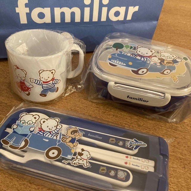 familiar(ファミリア)のファミリアお弁当セット インテリア/住まい/日用品のキッチン/食器(弁当用品)の商品写真