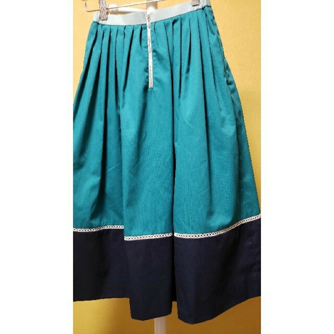 ☆再お値下げ☆　yori　ヨリ　バイカラー　スカート34☆ レディースのスカート(ロングスカート)の商品写真