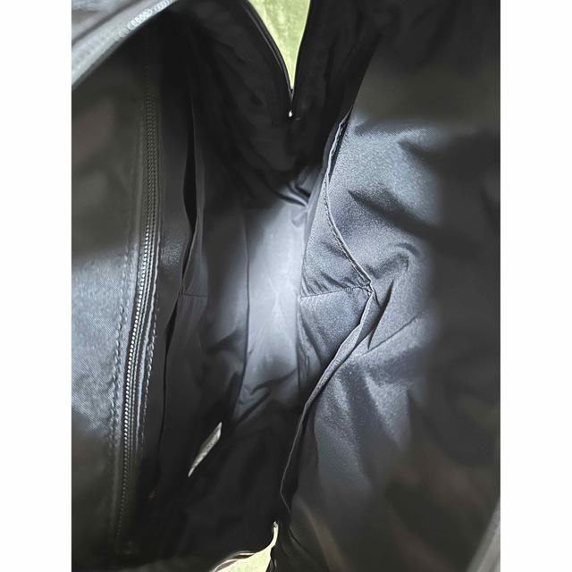 PORTER CLASSIC(ポータークラシック)の【中古】ポータークラシック　ニュートン　23L 黒　ムアツシリーズ メンズのバッグ(バッグパック/リュック)の商品写真