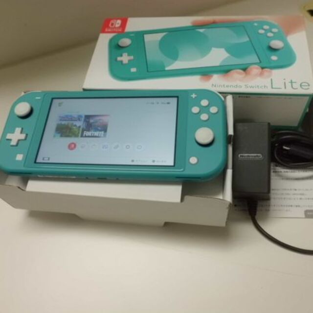 Nintendo Switch(ニンテンドースイッチ)のYuSakura様専用NintendoSwitch Lite Turquoise エンタメ/ホビーのゲームソフト/ゲーム機本体(携帯用ゲーム機本体)の商品写真