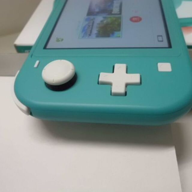 Nintendo Switch(ニンテンドースイッチ)のYuSakura様専用NintendoSwitch Lite Turquoise エンタメ/ホビーのゲームソフト/ゲーム機本体(携帯用ゲーム機本体)の商品写真