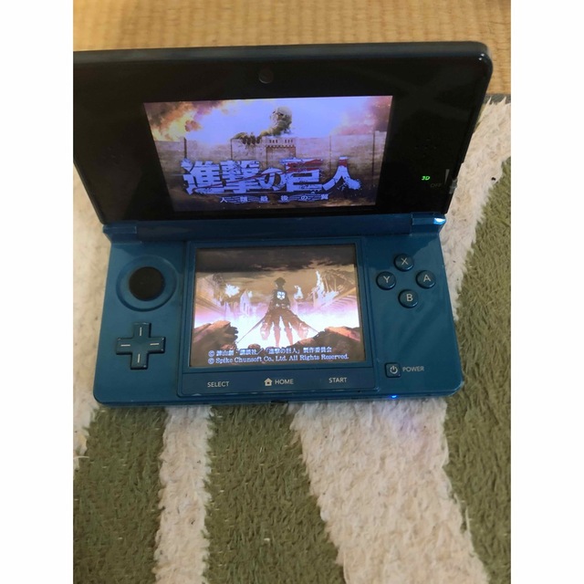 ニンテンドー3DS(ニンテンドー3DS)の進撃の巨人　人類最後の翼　3DS エンタメ/ホビーのゲームソフト/ゲーム機本体(携帯用ゲームソフト)の商品写真