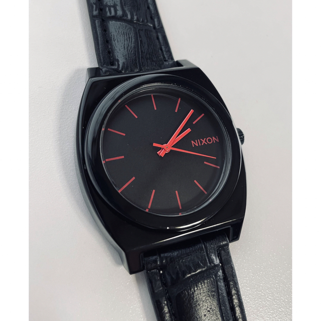 【電池・ベルト新品の美品】NIXONのTIME TELLER  P 黒×ピンク！ 2