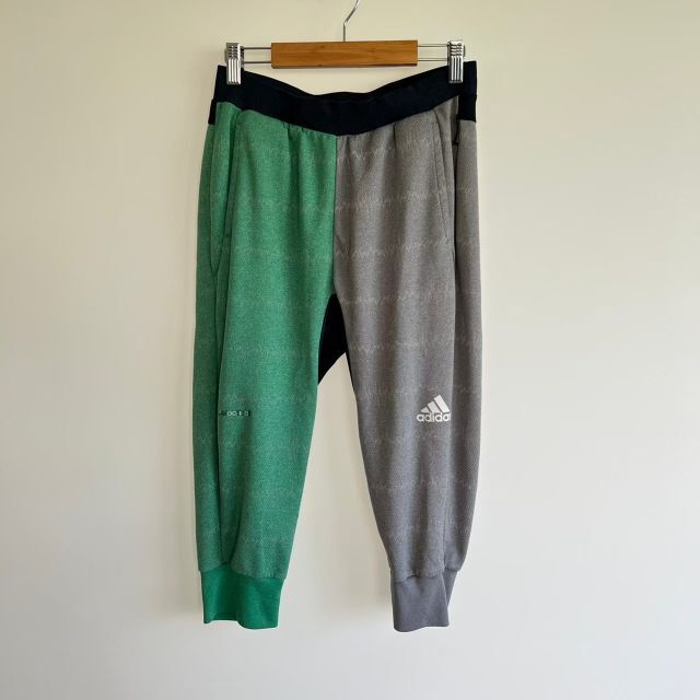 adidas(アディダス)のadidas アディダス ストレッチ パンツ トレーニング 紐パン S レディースのパンツ(サルエルパンツ)の商品写真