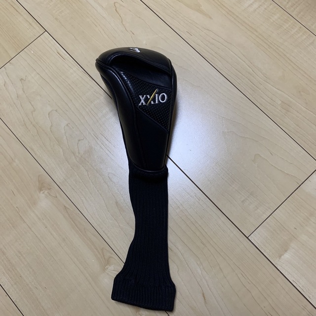 XXIOヘッドカバー スポーツ/アウトドアのゴルフ(その他)の商品写真