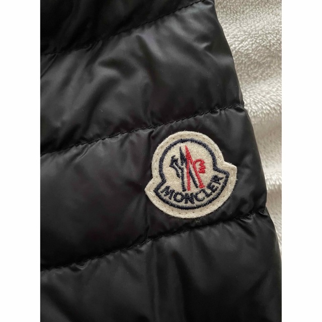 MONCLER(モンクレール)の希少モンクレール S　スタッズ HIROKO レア　難あり レディースのジャケット/アウター(ダウンジャケット)の商品写真