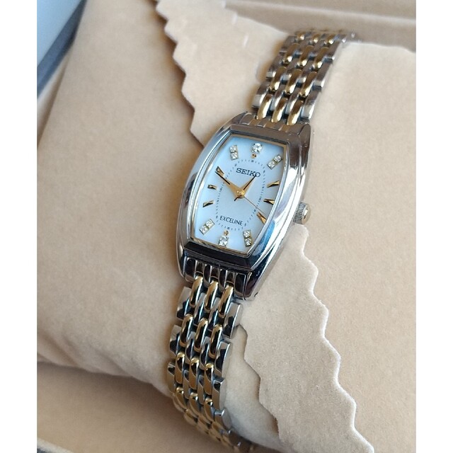 SEIKO(セイコー)のドルチェ&エクセリーヌ 美品 シェル 10Pダイヤモンド レディースソーラー レディースのファッション小物(腕時計)の商品写真