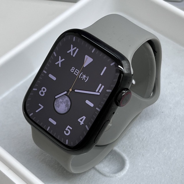 Apple watch7(GPS+Cellular)45mm チタニウム-
