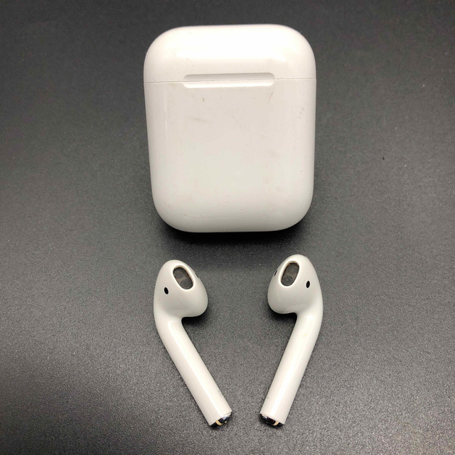 Apple - 即決 純正 Apple アップル AirPods エアポッズ 第1世代 Apple - 即決 純正 Apple アップル AirPods エアポッズ 第1世代