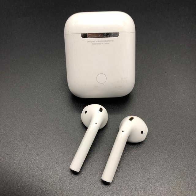 Apple - 即決 純正 Apple アップル AirPods エアポッズ 第1世代 Apple - 即決 純正 Apple アップル AirPods エアポッズ 第1世代