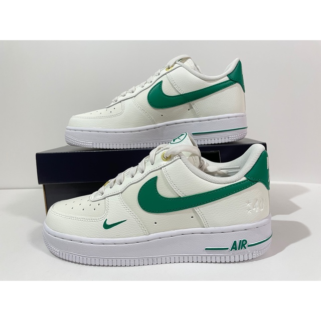 【新品】NIKE WMNS AIR FORCE 1 ’07 SE 40周年 2