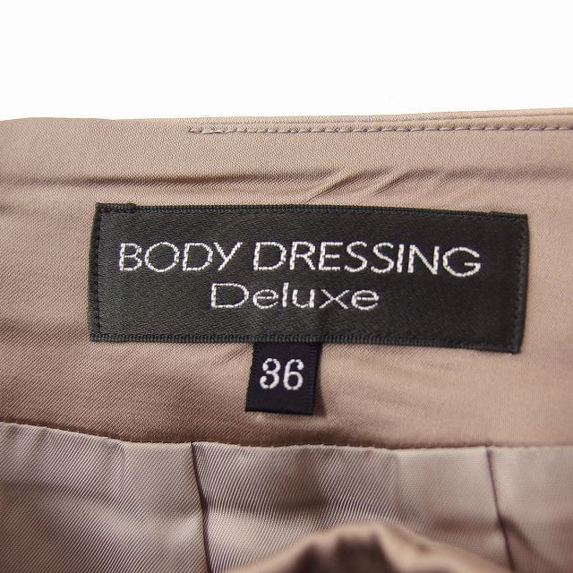 BODY DRESSING Deluxe(ボディドレッシングデラックス)のボディドレッシングデラックス タック タイトスカート ミニ 総柄 ウエスト切替 レディースのスカート(ミニスカート)の商品写真