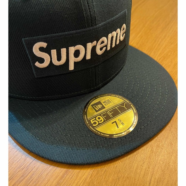 Supreme World Famous Box Logo New Era 1