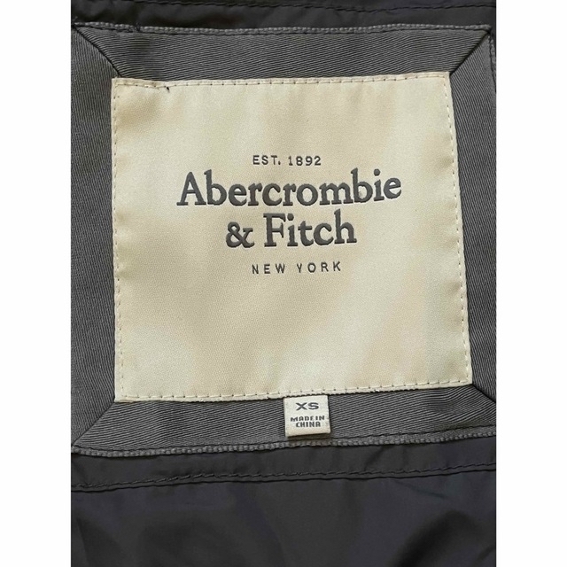 Abercrombie&Fitch(アバクロンビーアンドフィッチ)のアバクロ　ダウンコート レディースのジャケット/アウター(ダウンコート)の商品写真