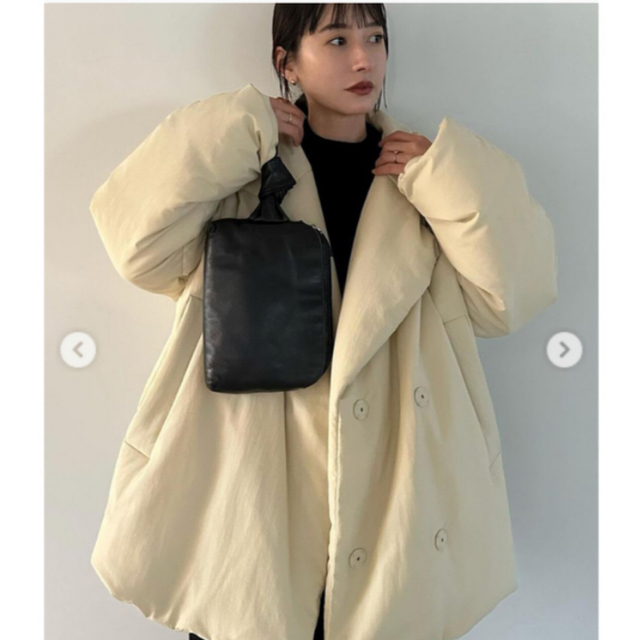 CLANE(クラネ)のCLANE COCOON SHORT DOWN COAT サイズ１ レディースのジャケット/アウター(ダウンジャケット)の商品写真