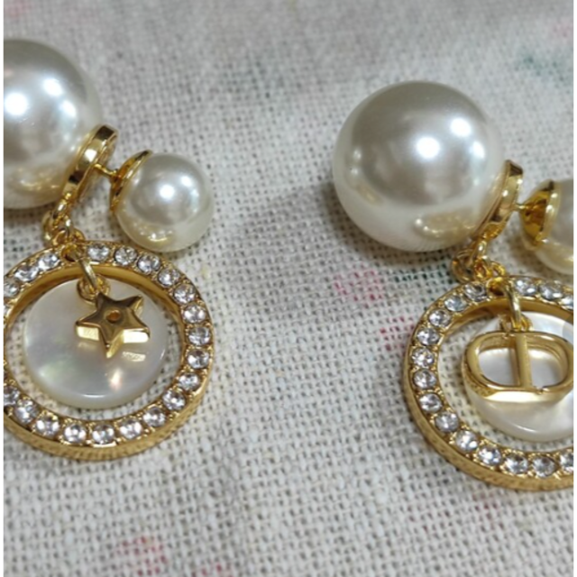 【早い者勝ち】Dior ピアス 早い者勝ち！DIOR ピアス
