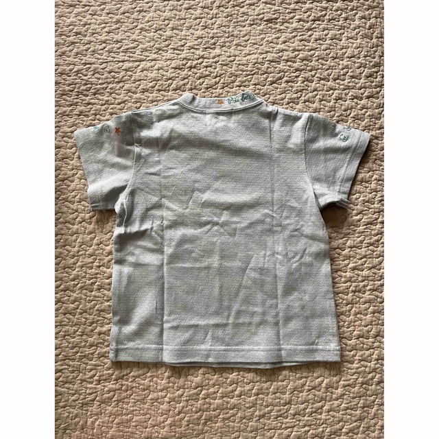 プーさん　Tシャツ キッズ/ベビー/マタニティのキッズ服男の子用(90cm~)(Tシャツ/カットソー)の商品写真