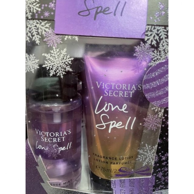 Victoria's Secret(ヴィクトリアズシークレット)のヴィクトリアズ・シークレット Love Spell 2点セット コスメ/美容のボディケア(ボディクリーム)の商品写真