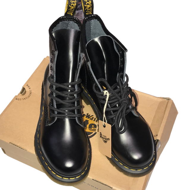 Dr.Martens - ドクターマーチン Dr.Martensの+giftsmate.net