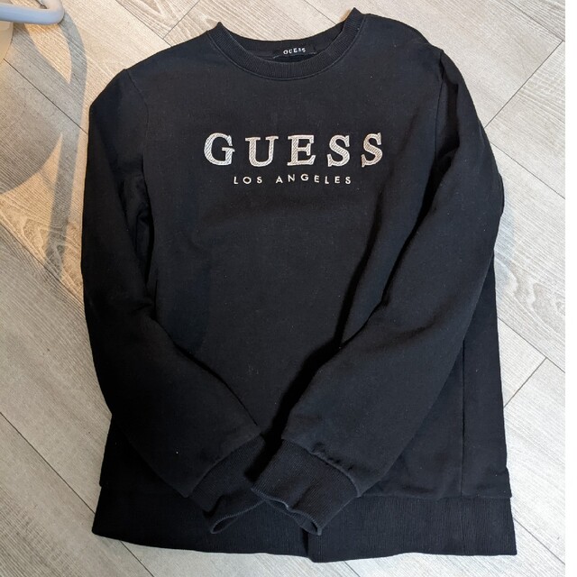 GUESS(ゲス)のGUESS　スウェット レディースのトップス(トレーナー/スウェット)の商品写真