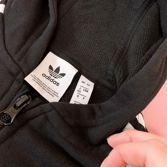 adidas(アディダス)の新品！adidas アディダス セットアップ♡ キッズ/ベビー/マタニティのキッズ服女の子用(90cm~)(Tシャツ/カットソー)の商品写真