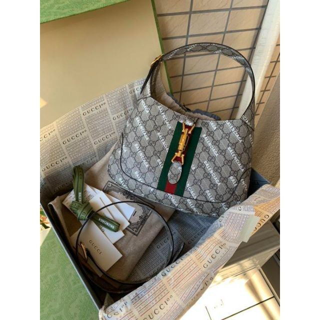 HOT高品質】 Gucci GUCCI BALENCIAGA コラボ グッチ バレンシアガ ジャッキーの通販 by Stephen 's  shop｜グッチならラクマ