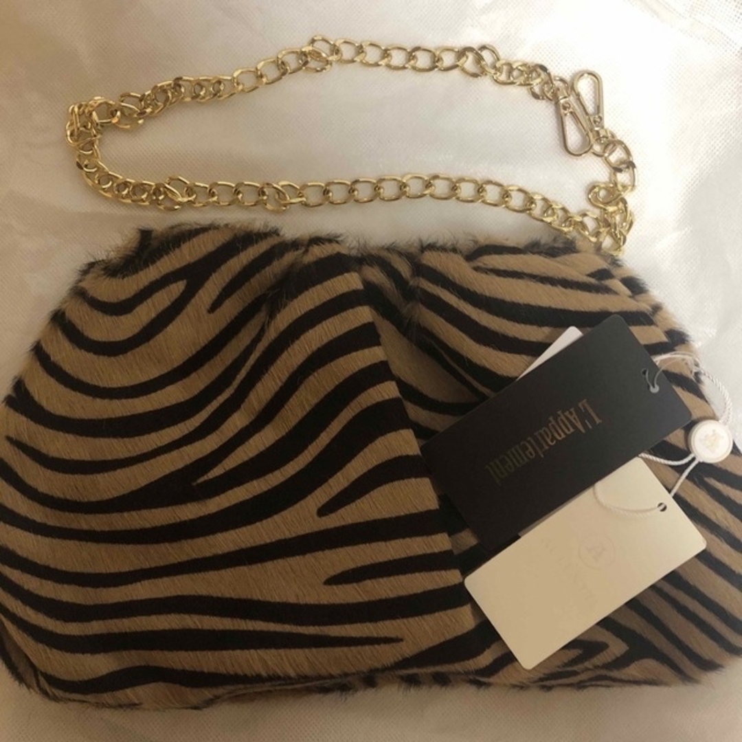 アパルトモン　オウレンティZebra 2Way Clutch Bag