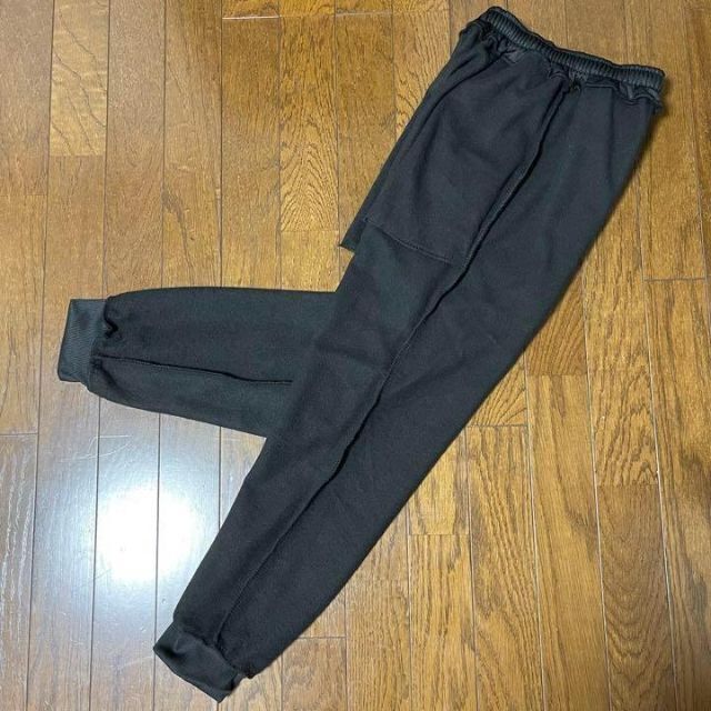 【男女兼用】 裏起毛ジョガーパンツ スウェットパンツ 軽量 極暖（Mサイズ） レディースのパンツ(カジュアルパンツ)の商品写真