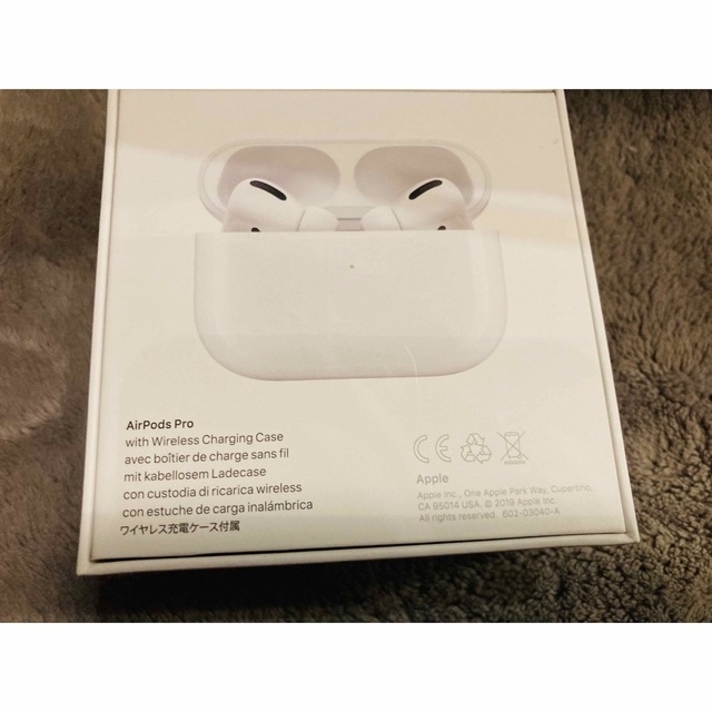 Apple(アップル)のAirPods Pro左耳用 スマホ/家電/カメラのオーディオ機器(ヘッドフォン/イヤフォン)の商品写真