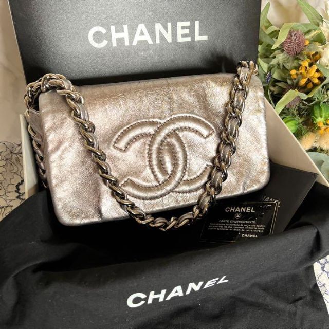 割引購入 CHANEL - CHANEL シャネル【美品】ラグジュアリーライン