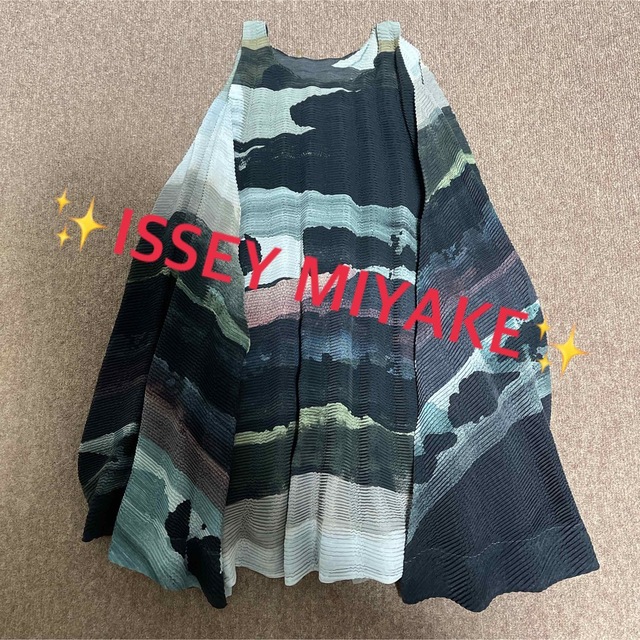 短時間1回着用 イッセイミヤケ ISSEY MIYAKE ワンピース チュニック