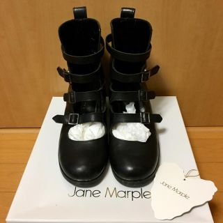 ジェーンマープル(JaneMarple)の【JaneMarple】4連ストラップシューズ 黒 箱タグ付き Mサイズ(ブーツ)