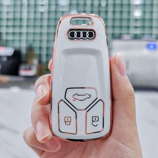 アウディ(AUDI)のAudi アウディ キーカバー 金 白 ホワイト キー ケース tt a4 a5(車内アクセサリ)