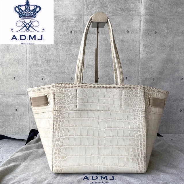 素材その他レザー✨美品✨ヒマラヤ　A.D.M.J. エーディエムジェイ　ハンドバッグ