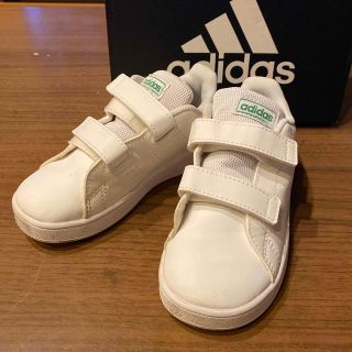 アディダス(adidas)のアディダス　キッズ　スニーカー(スニーカー)