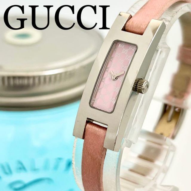 608 GUCCI グッチ時計 レディース腕時計 四角形 ピンク ブレスレット