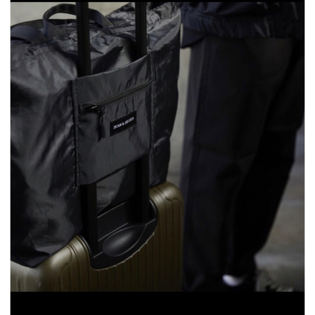 DEAN&DELUCA パッカブルトートバッグ　新品未使用 レディースのバッグ(トートバッグ)の商品写真