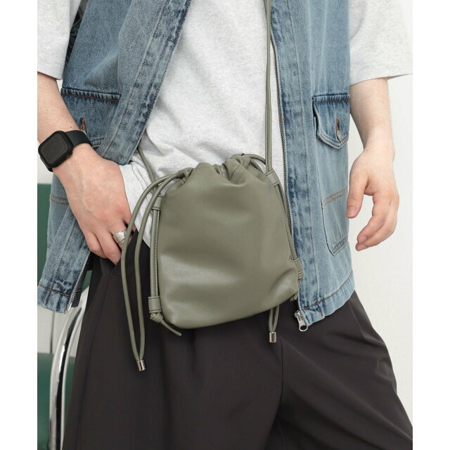 SENSE OF PLACE by URBAN RESEARCH(センスオブプレイスバイアーバンリサーチ)の【KHAKI】フェイクレザーコードキンチャクショルダー メンズのバッグ(ショルダーバッグ)の商品写真