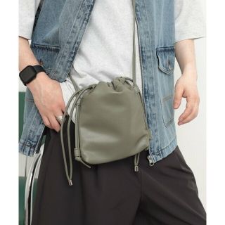 センスオブプレイスバイアーバンリサーチ(SENSE OF PLACE by URBAN RESEARCH)の【KHAKI】フェイクレザーコードキンチャクショルダー(ショルダーバッグ)