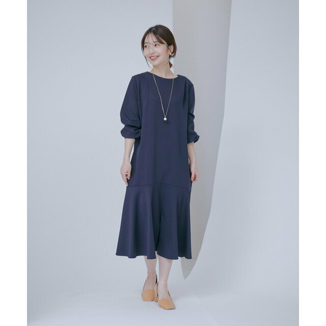 【ベージュ(27)】バックパール切り替えフレアワンピース 6