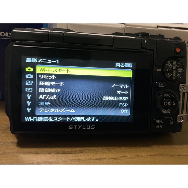 OLYMPUS(オリンパス)の【送料込み】OLYMPUS オリンパス TG-860 Tough WHITE スマホ/家電/カメラのカメラ(コンパクトデジタルカメラ)の商品写真