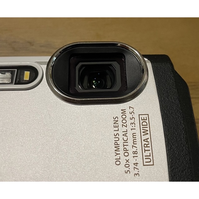 OLYMPUS(オリンパス)の【送料込み】OLYMPUS オリンパス TG-860 Tough WHITE スマホ/家電/カメラのカメラ(コンパクトデジタルカメラ)の商品写真