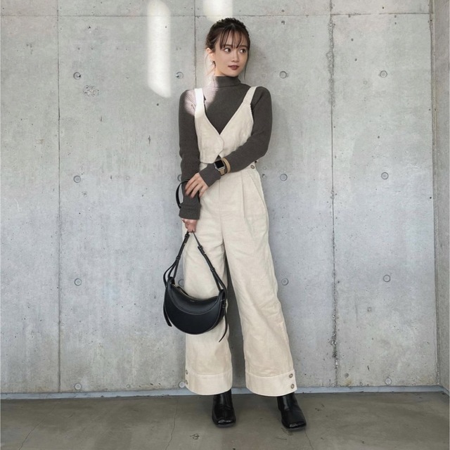 pinue コーデュロイビスチェセットアップの通販 by M&S shop|ラクマ