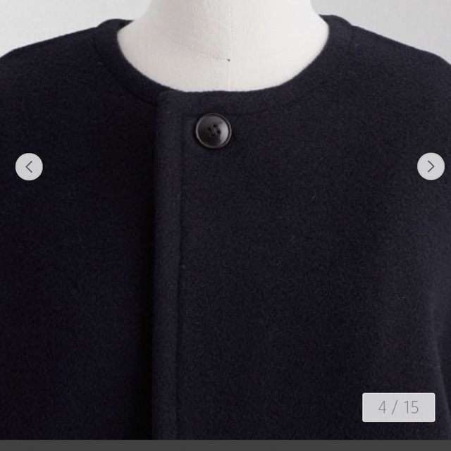 UNITED ARROWS(ユナイテッドアローズ)の＜LOEFF＞リバー スリーブレス ノーカラーコート NAVY レディースのジャケット/アウター(ロングコート)の商品写真