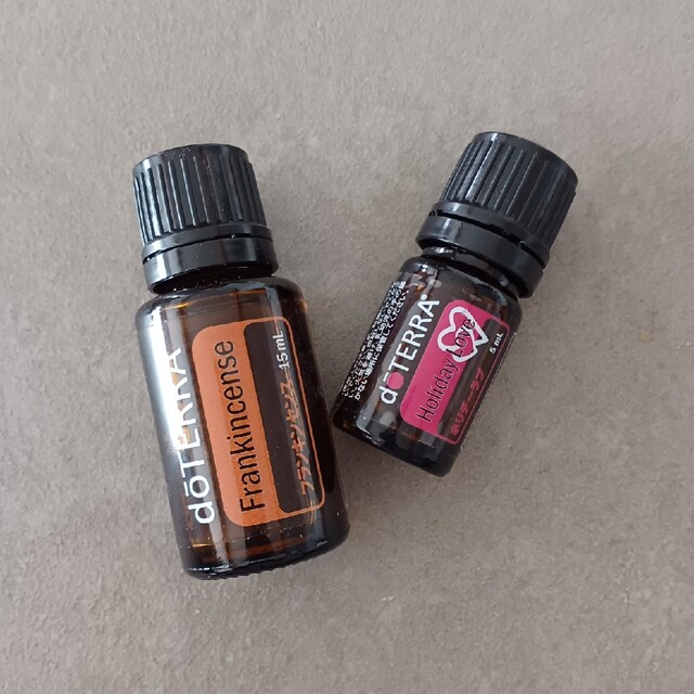 ドテラ フランキンセンス 15mL☆新品未開封☆ジャパンorアメリカ使用 ドテラ フランキンセンス 15mL☆新品未開封☆ジャパンorアメリカ使用