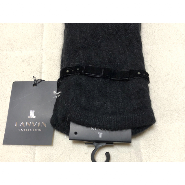 LANVIN COLLECTION(ランバンコレクション)の251新品LANVIN COLLECTIONランバン リボン付きアンゴラ手袋 レディースのファッション小物(手袋)の商品写真