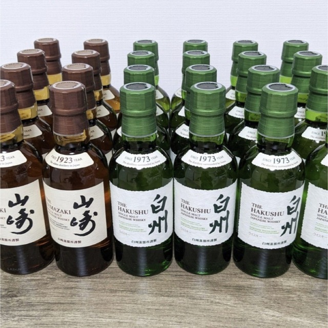 日本最大の 山崎 NV 44本 180ml NV と 白州 37本 180ml ウイスキー