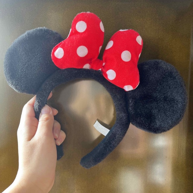 Disney(ディズニー)のディズニー ミニーカチューシャ レディースのヘアアクセサリー(カチューシャ)の商品写真