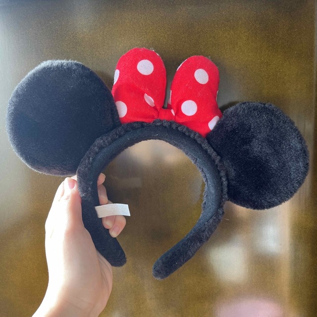 Disney(ディズニー)のディズニー ミニーカチューシャ レディースのヘアアクセサリー(カチューシャ)の商品写真